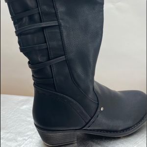 Rampage Black women’s boots size 6.5